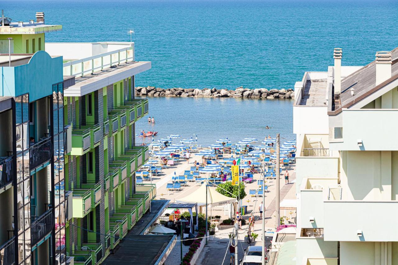 Residence & Suites Bellaria-Igea Marina Exteriör bild