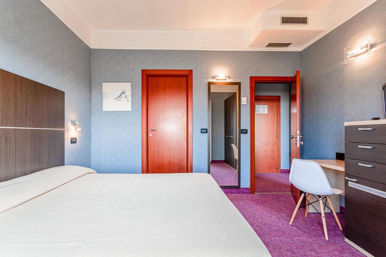Residence & Suites Bellaria-Igea Marina Exteriör bild